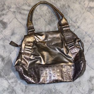 Daisy Fuentes purse